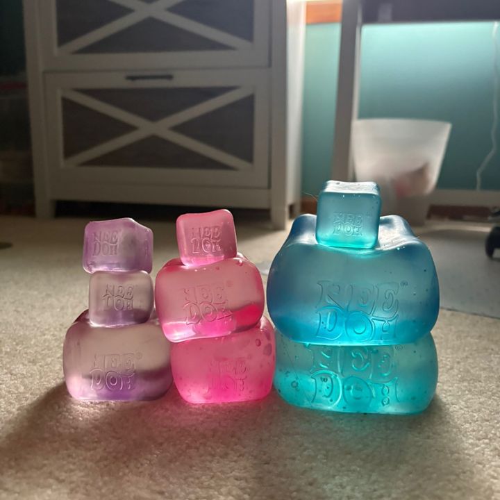 @ilovesquishys78