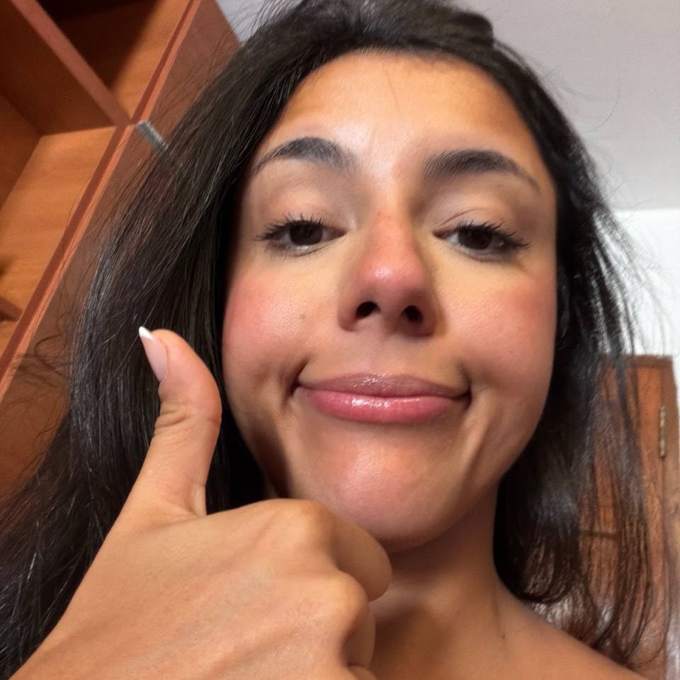 @itsjennyfloress