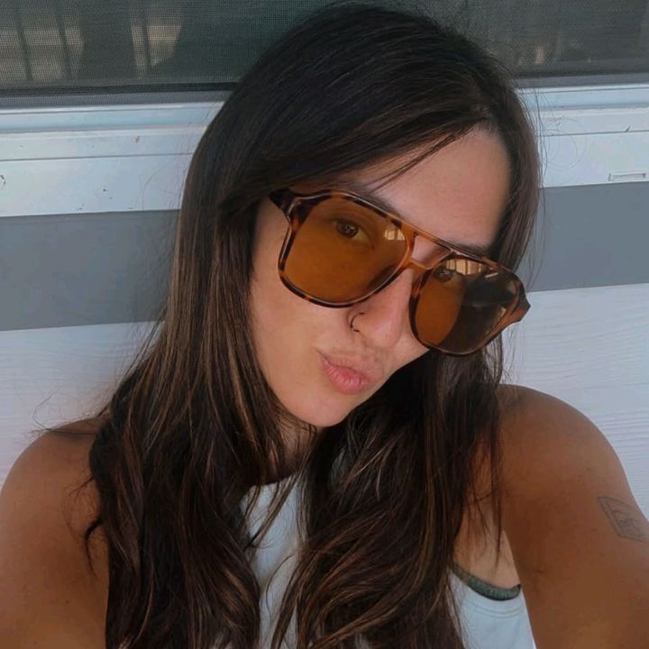@jadelyfes