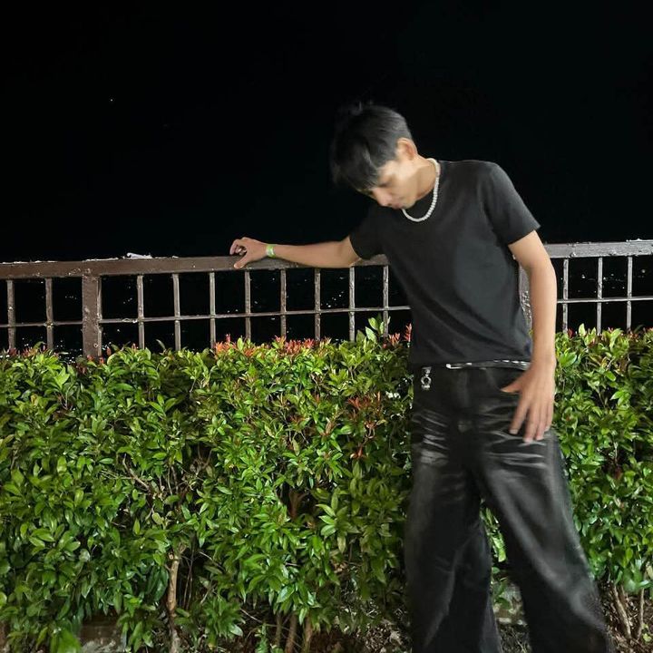 @jhiiiro