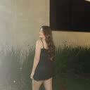 @juliaemeryx_