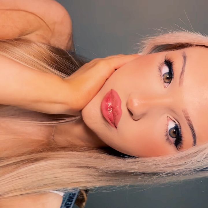 @keiraaroes