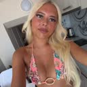@kelseyxmoore
