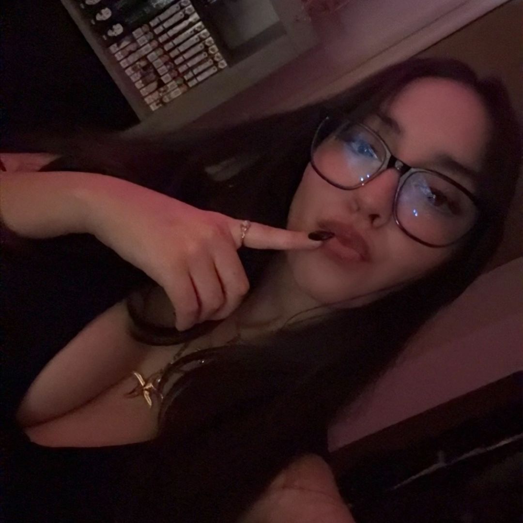 @khaleeesix