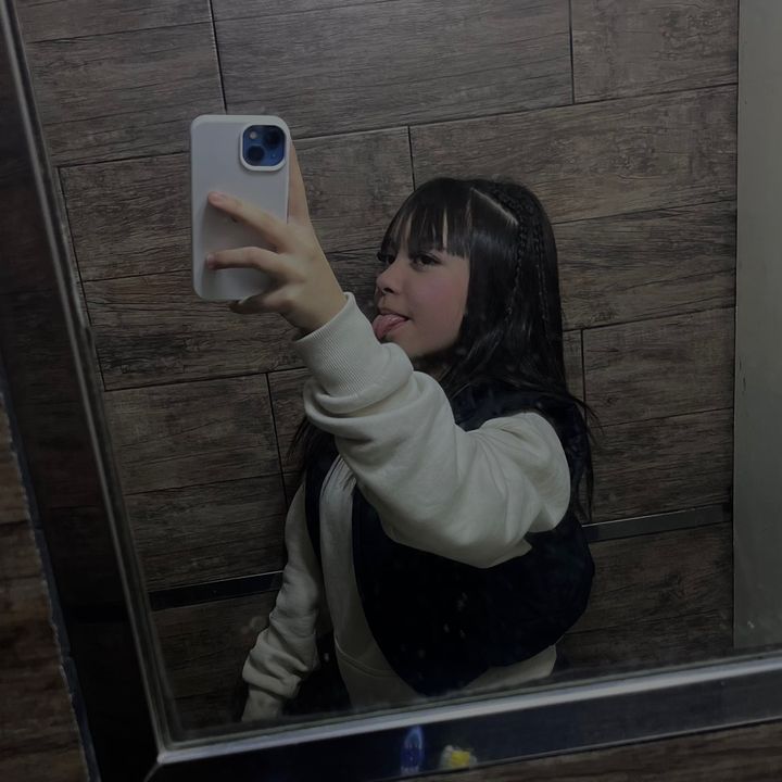 @kiaarabarriosss__