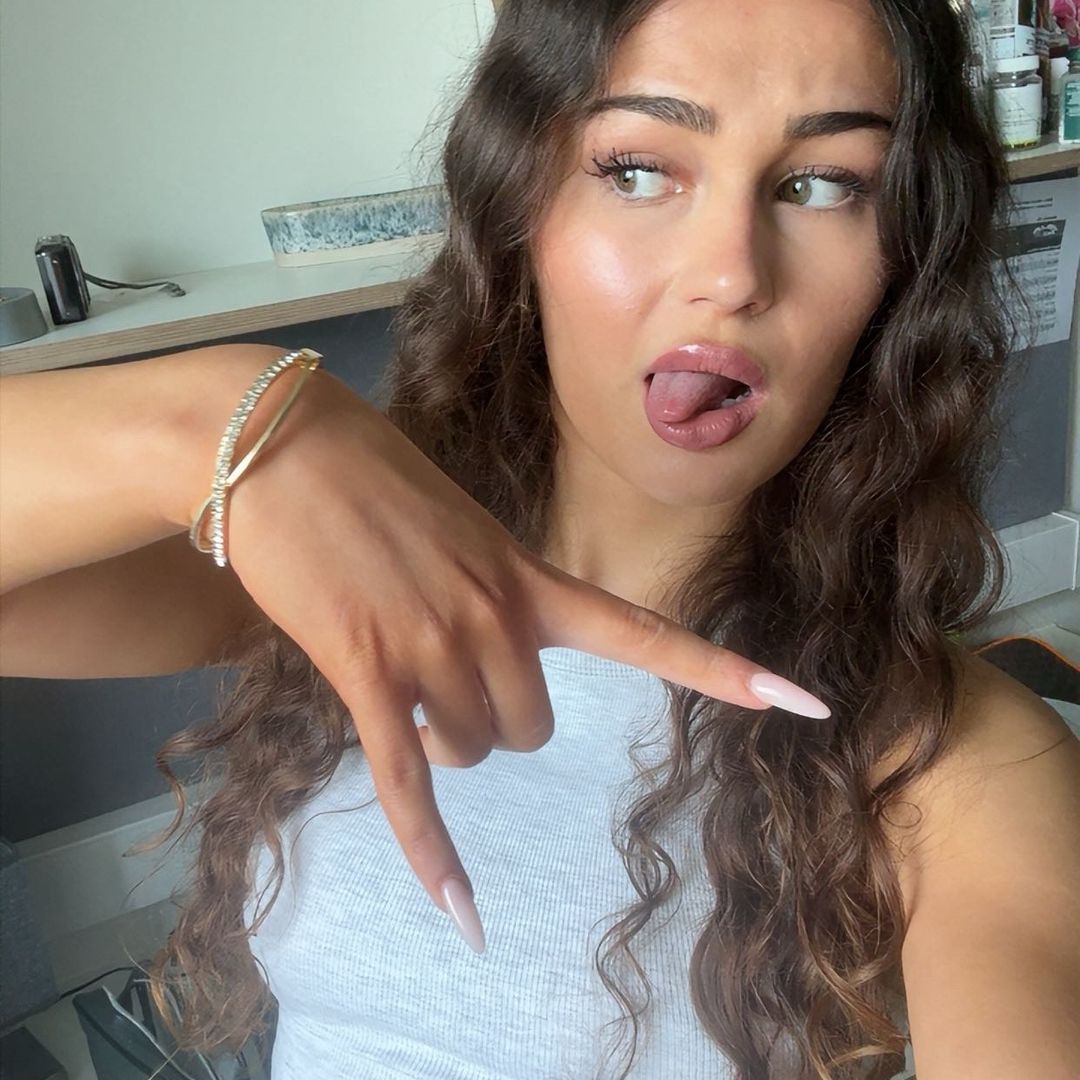@kkatiemcneil