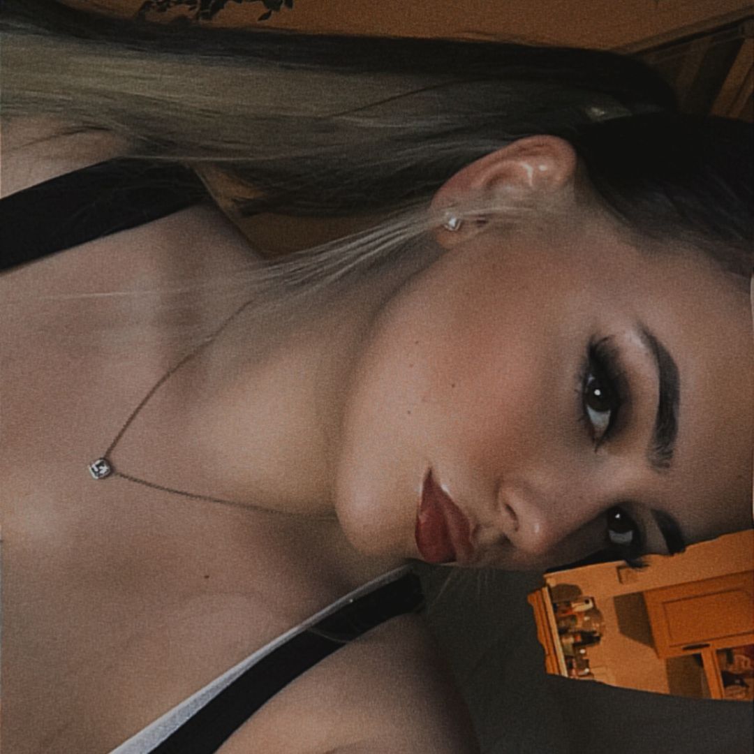 @kwrld1_