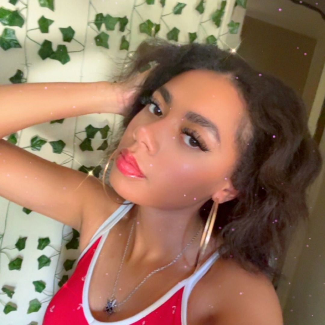 @leilanieliseee