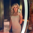 @lindsloohoo