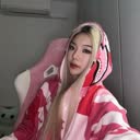 @lovella_chan