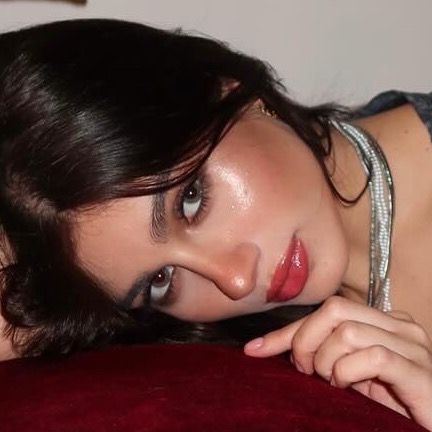 @lvellalee