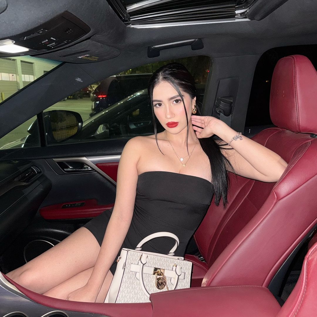 @michellecastro.__