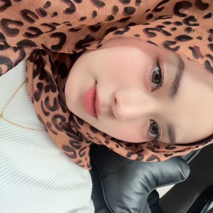 @mieyy.l
