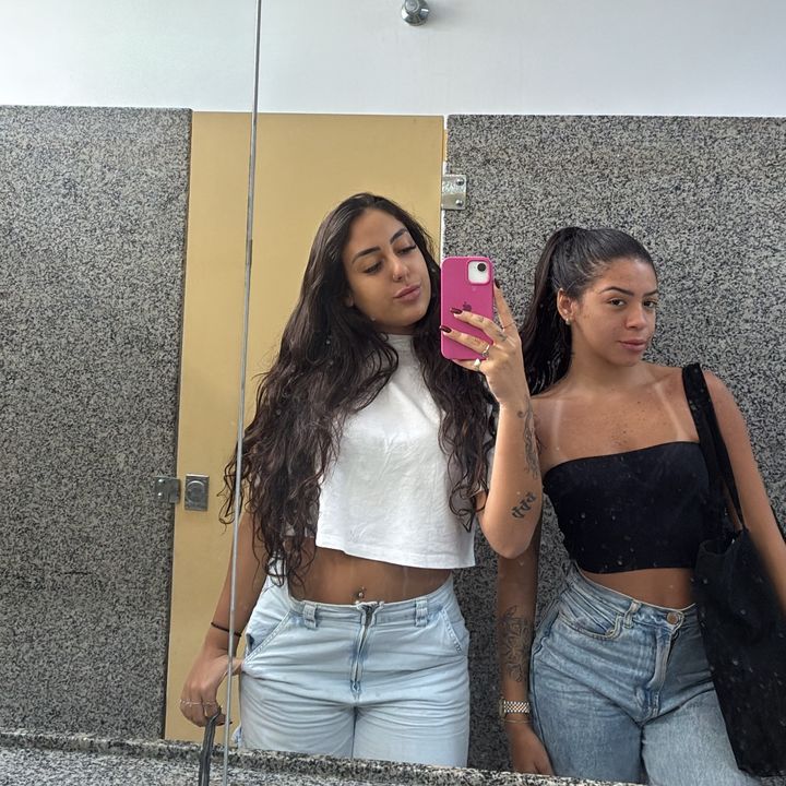 @modolivegirls