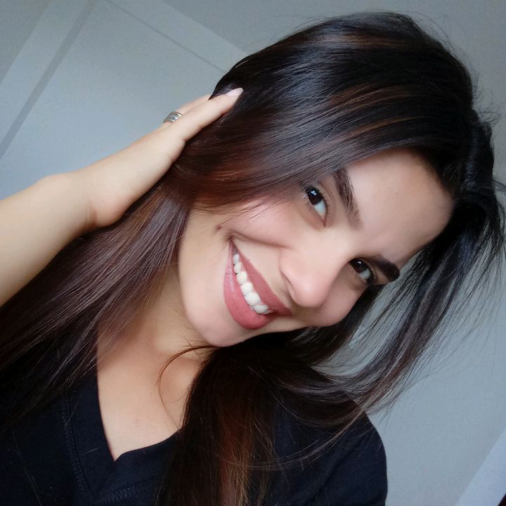 @neliaurac.c