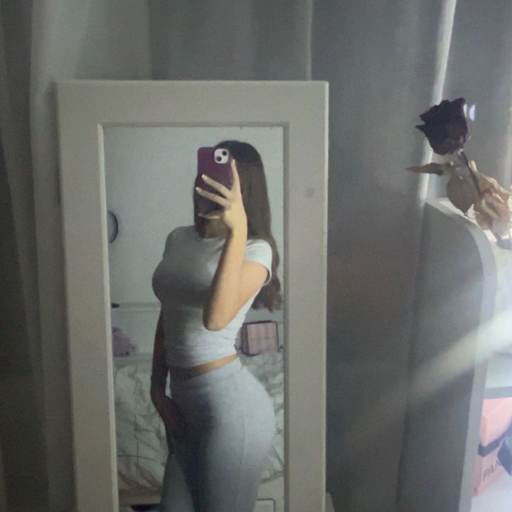 @nina.oravecc