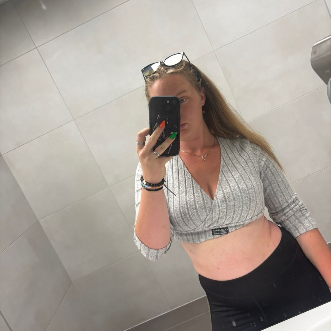 @noemidorina2001