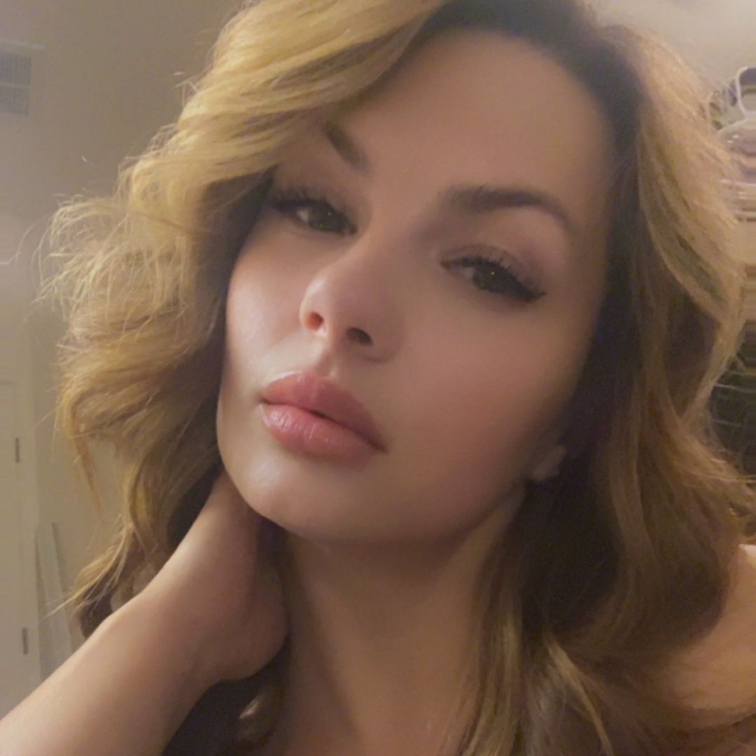 @onehotchiick