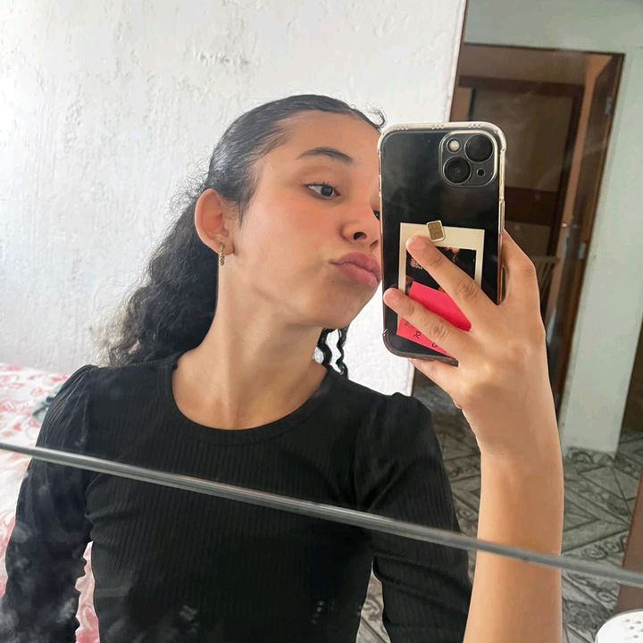 @rayane.stephannie
