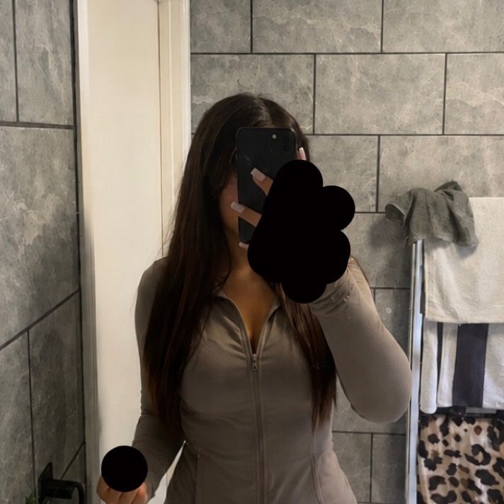 @rubyl0uise2