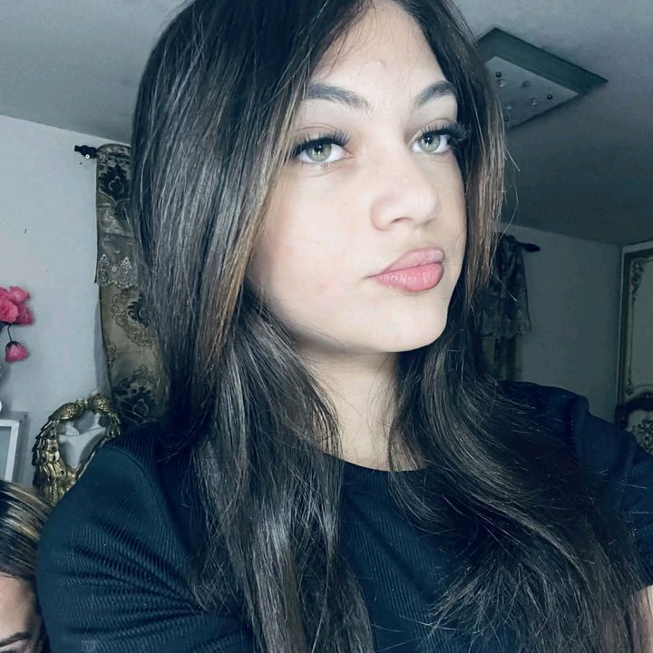 @shanaya.340._2