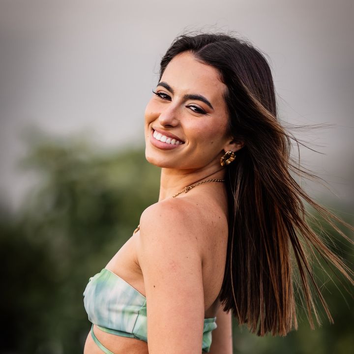 @tatycorreia