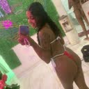 @taynaaa_009