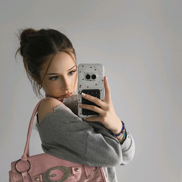 @tousiaq