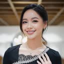 @traciesinidol