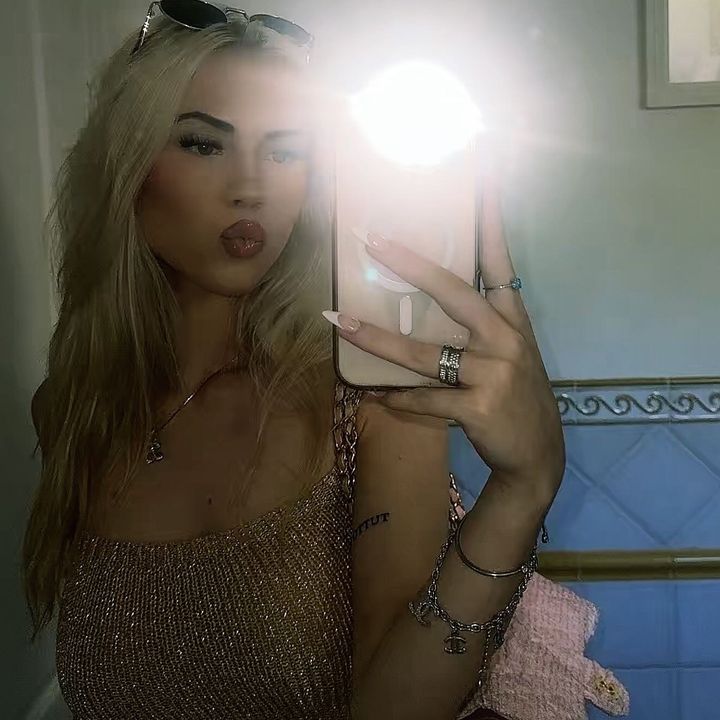 @urfaveybella