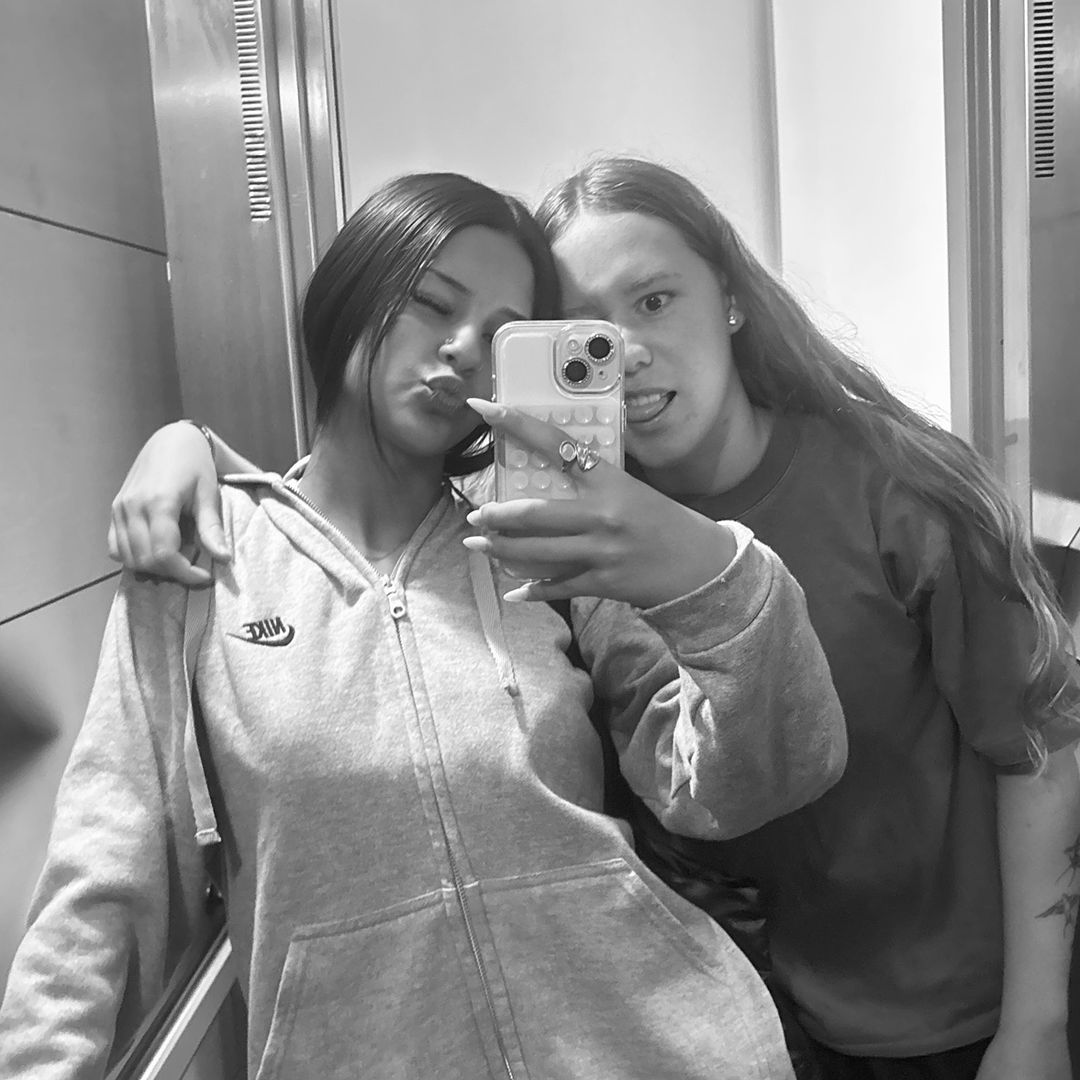 @user848394792024