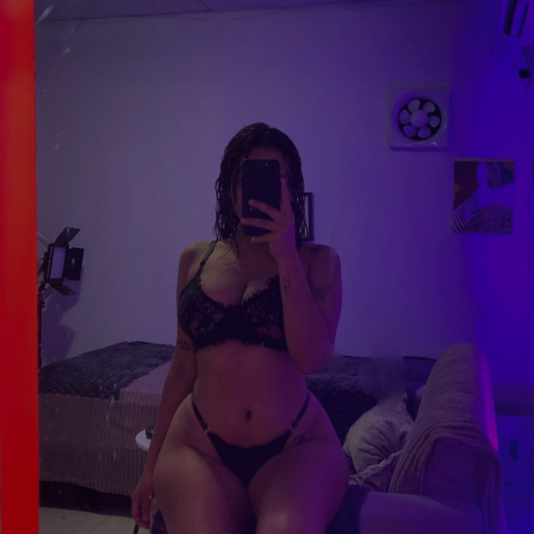 @valeeryxoxo
