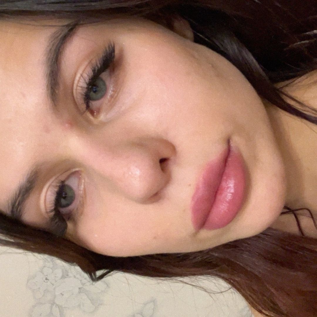 @vinovnaa