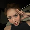 @whoelzee