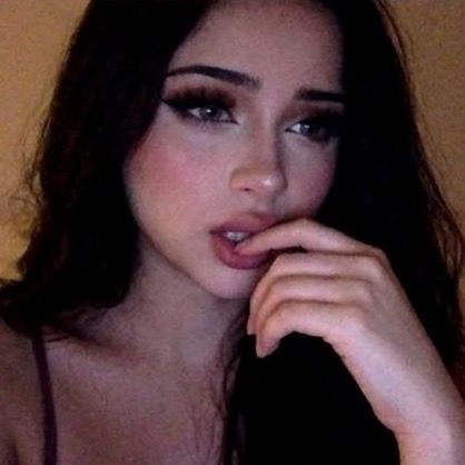 @x004bella