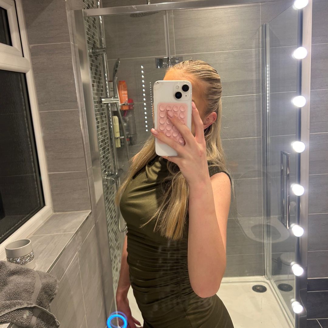 @xdaiss_x