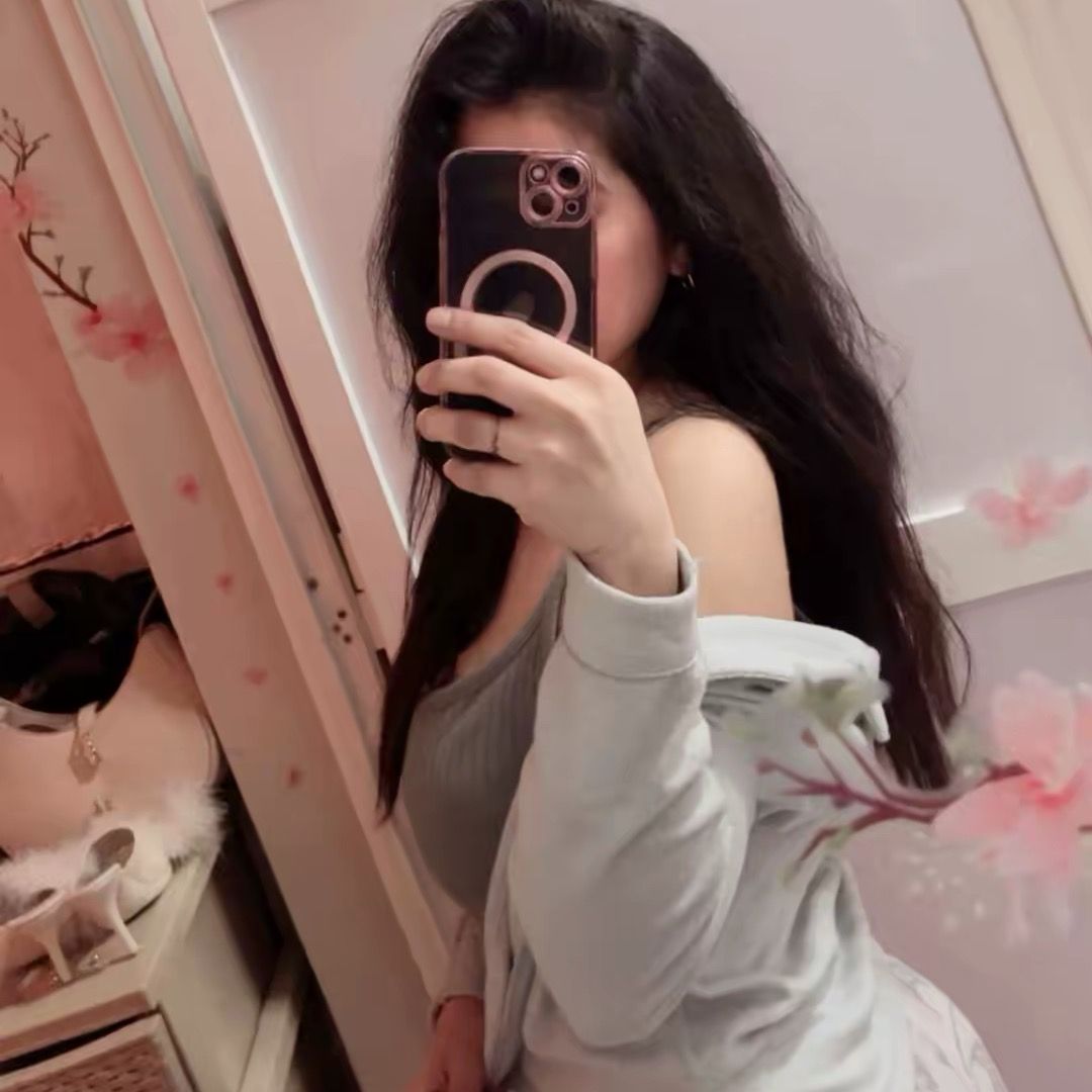 @y0ur_g1rl_08