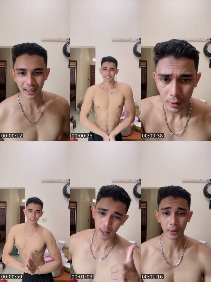 TikTok live: Aloo bree by @neptunussss04