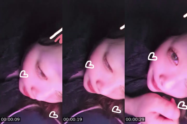TikTok live: 仕事やだ by @mugimugimaru