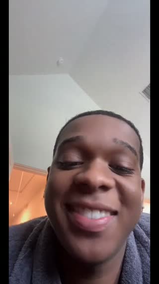 TikTok live: DOLLAGE OVERLOAD by @h3fnerj