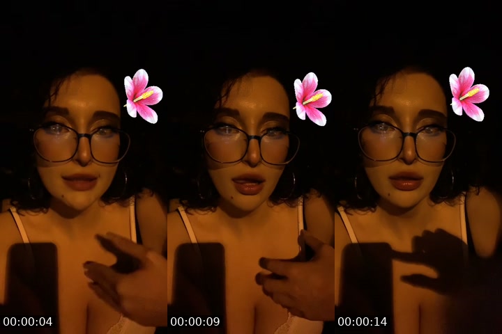 @myyyeccemm TikTok live from 2026-07-19