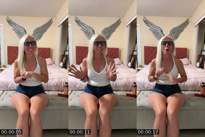 TikTok live: Single and flirty by @melissa_chipps