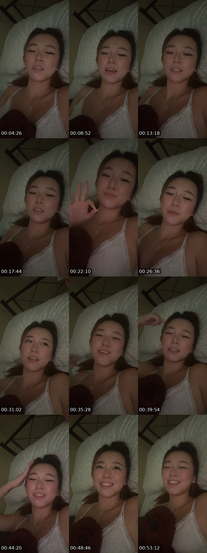 Past TikTok live: ask for advice stream? 💗 by @mitten_ears