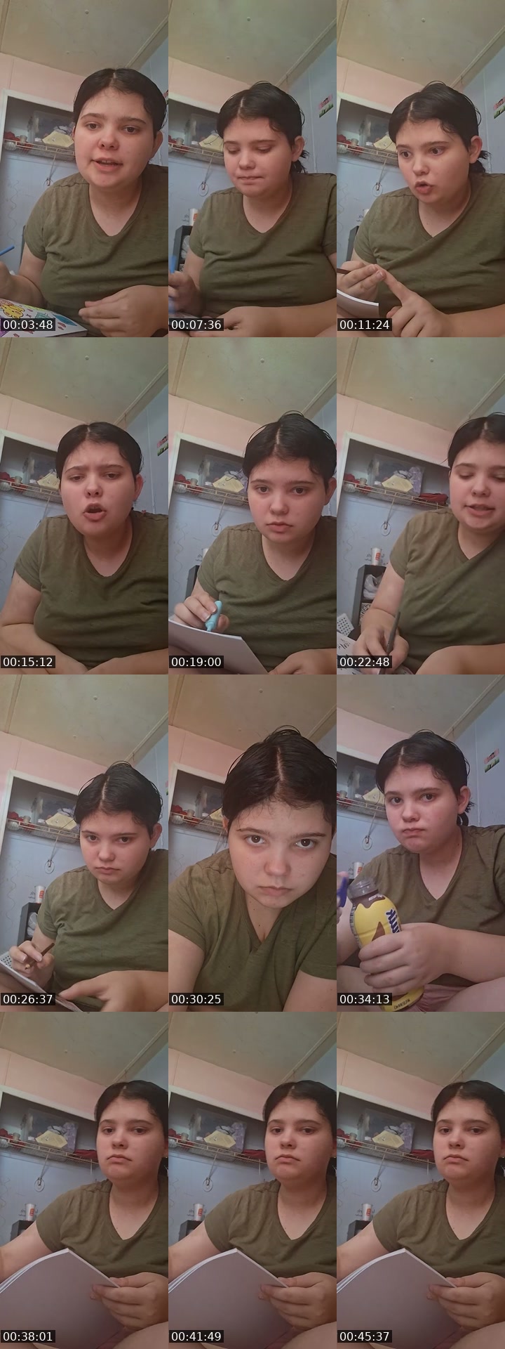 TikTok live: playing roblox come join by @strawberry_luv31