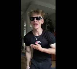 TikTok live: Kod "KUBA" NA "WWW.MSL.SPORT" by @kuba__slezak