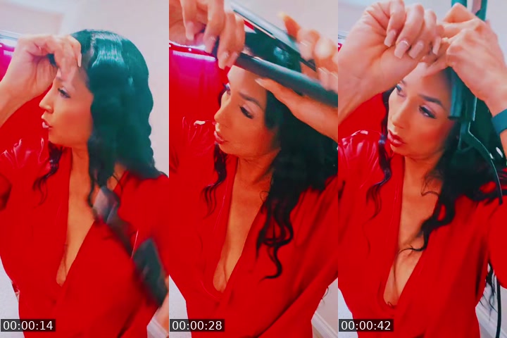 TikTok live: What's for breakfast? by @guadalupedoll