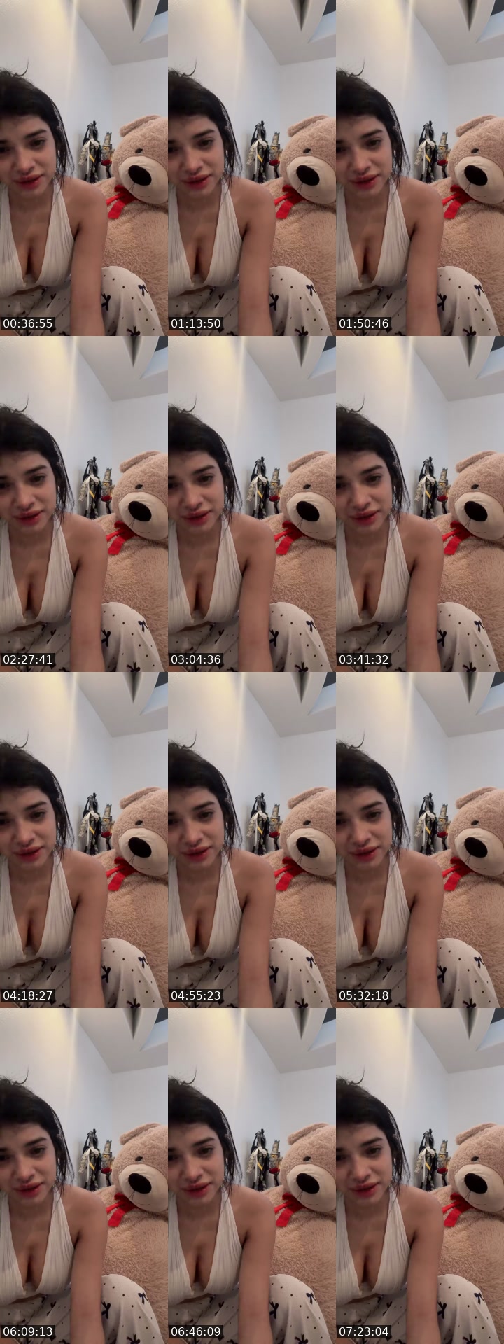 TikTok live: Hello by @love1407090