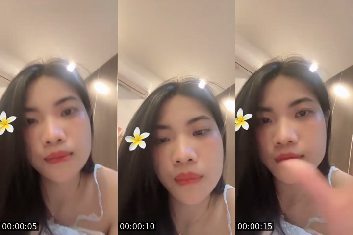 TikTok live: I love tiktok 💋💋 by @duaiu97