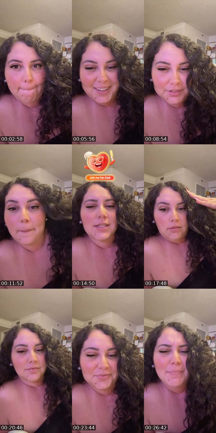 TikTok live: Wagon Wednesday 🍑 by @its_zaza1111