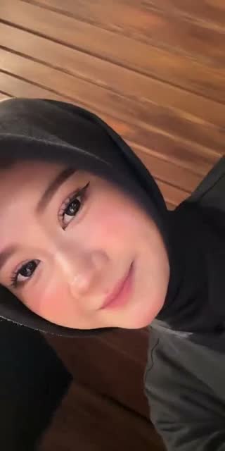 TikTok live: Orang yang mungkin Anda kenal by @kuuahsoto